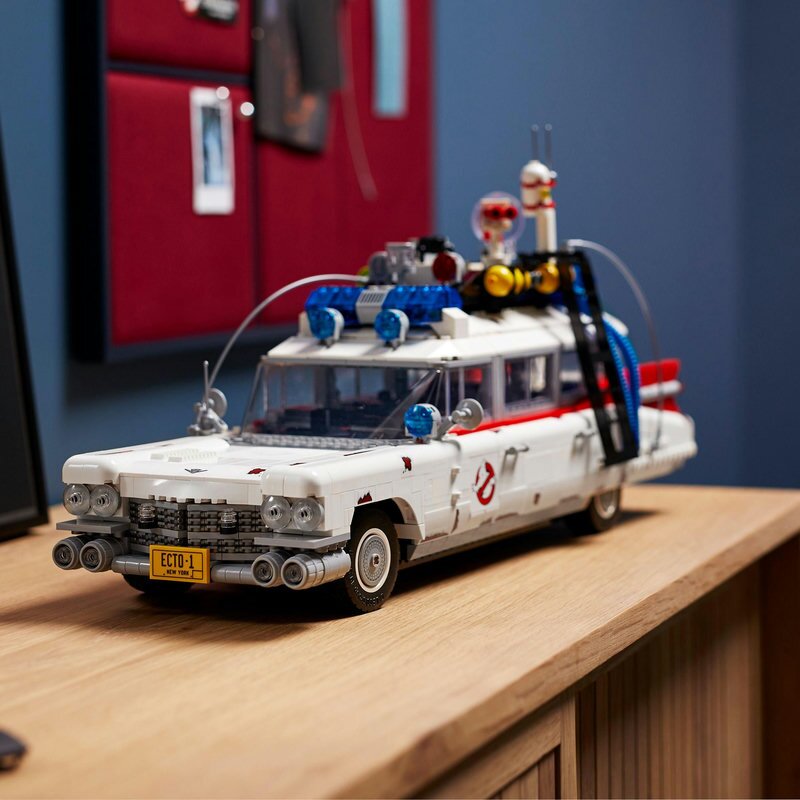 LEGO Creator Expert Ghostbusters ECTO-1