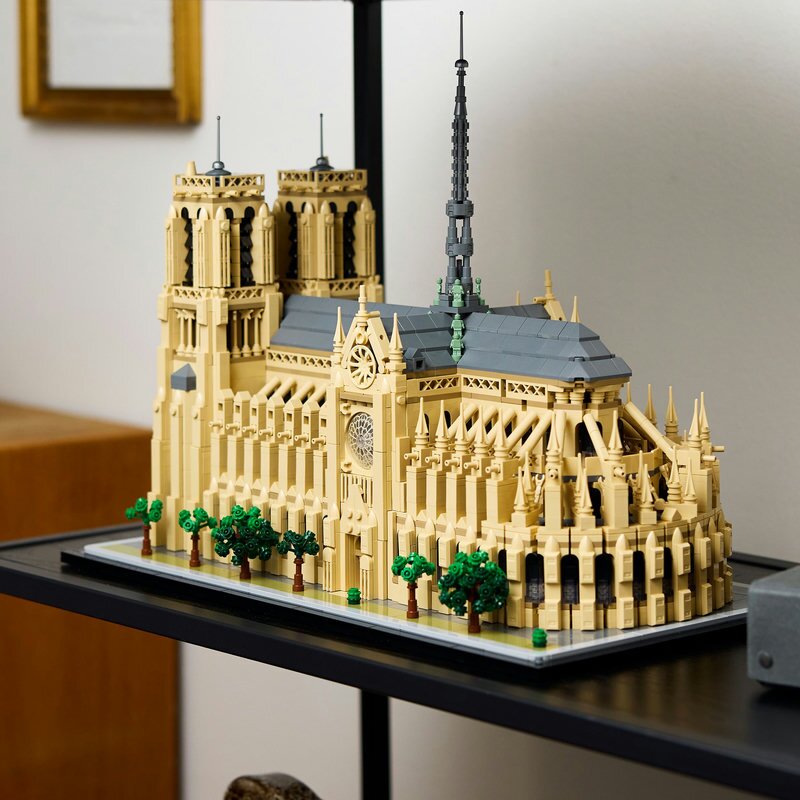 LEGO Architecture Notre-Dame de Paris