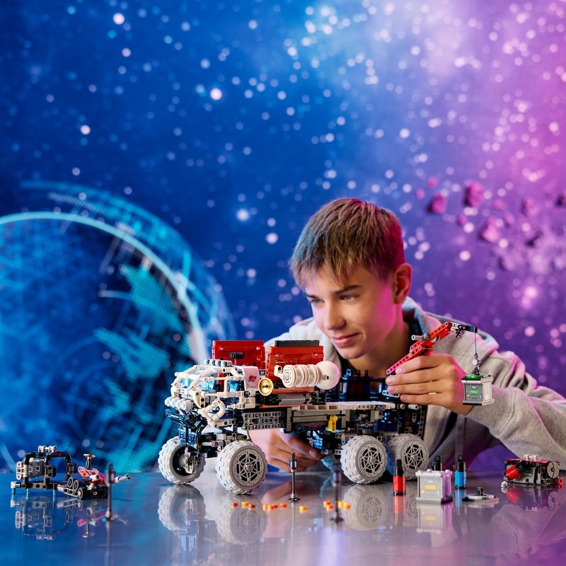 LEGO Technic Mars Exploration Rover